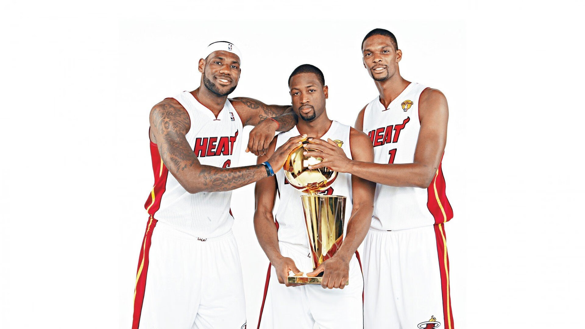 体育新闻中心发布体育新闻信息采编伦理指导规范，体育新闻的要求